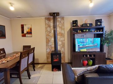 CASA ESQUINA NUEVA Y ESPACIOSA EN PUERTO MONTT ¡TU HOGAR IDEAL!