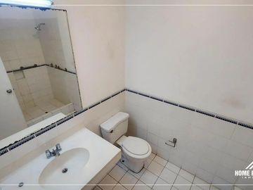 VENTA AMPLIO DEPARTAMENTO EN MIRAFLORES CON VISTA AL MAR!