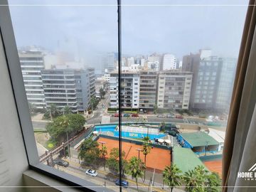 VENTA AMPLIO DEPARTAMENTO EN MIRAFLORES CON VISTA AL MAR!