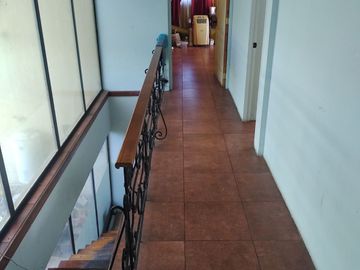 Casa a un lado de Mall La Florida Go e Iplacex