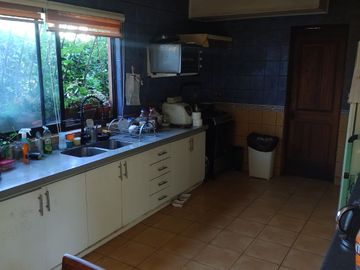 Casa a un lado de Mall La Florida Go e Iplacex