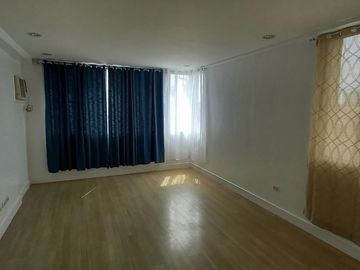 3br CORNER UNIT at LUNTALA VERDE TOWNHOUSE VALLE VERDE 7 PASIG CITY