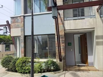 3br CORNER UNIT at LUNTALA VERDE TOWNHOUSE VALLE VERDE 7 PASIG CITY