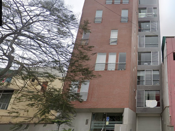 Venta Dpto Linsidro **Triplex + Cochera // Cerca Al Parque Castilla