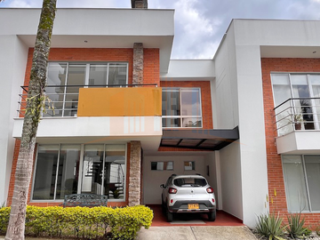 SE VENDE CASA EN PEREIRA SECTOR EXPOFUTURO