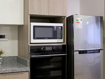 VENDO DEPARTAMENTO FLAT. TOTALMENTE AMOBLADO, MIRAFLORES.