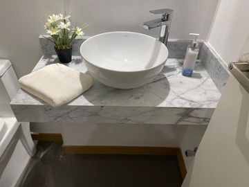 VENDO DEPARTAMENTO FLAT. TOTALMENTE AMOBLADO, MIRAFLORES.