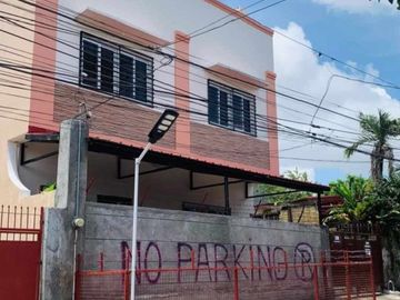 Single Attached House With Roofdeck in Sucat Paranaque