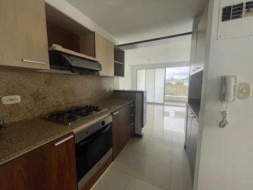 VENTA DE APARTAMENTO EN VALLE DEL LILI PISO 10, CONJUNTO RESIDENCIAL VENETTO.