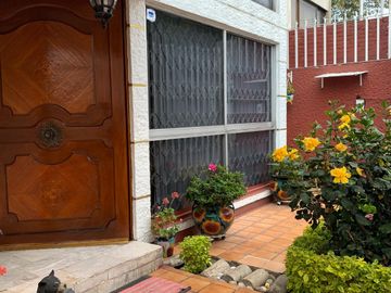 VENTA DE CASA EN VERGEL DE COYOACAN