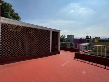 VENTA DE CASA EN VERGEL DE COYOACAN