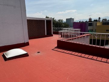 VENTA DE CASA EN VERGEL DE COYOACAN