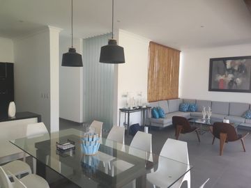 ¡Se Vende Hermosa Casa De Playa En El Exclusivo Condominio Playa Coral! 🌊
