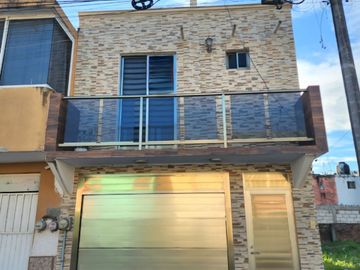 En VENTA Casa en Rio Medio atrás de Divertiplaza