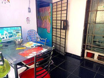 VENDO MINIDEPARTAMENTO EN 2 PISO - SJM