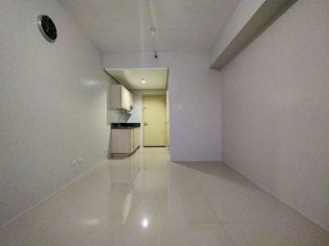 Blue Residences, 21.58 sqm, studio semi furnished unit P3.1M only for sale