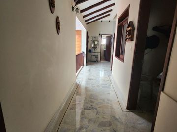 VENDO CASA EN EL INGENIO III