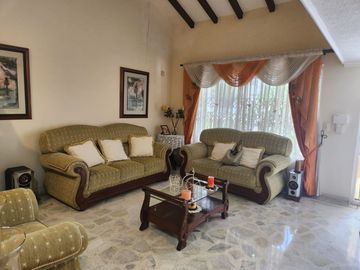 VENDO CASA EN EL INGENIO III