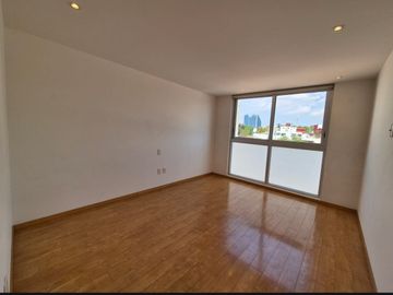 Departamento en renta en colonia Hipódromo
