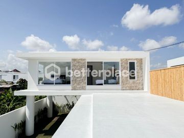Spacious 4 Bedroom Villa in Kerobokan, Modern Comfort & Prime Location
