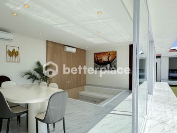 Spacious 4 Bedroom Villa in Kerobokan, Modern Comfort & Prime Location