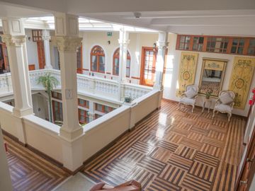 ¡OPORTUNIDAD ÚNICA! PROPIEDAD PATRIMONIAL EN EL CENTRO NORTE DE QUITO