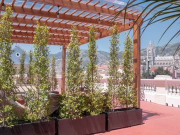 ¡OPORTUNIDAD ÚNICA! PROPIEDAD PATRIMONIAL EN EL CENTRO NORTE DE QUITO