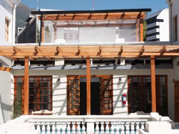 ¡OPORTUNIDAD ÚNICA! PROPIEDAD PATRIMONIAL EN EL CENTRO NORTE DE QUITO