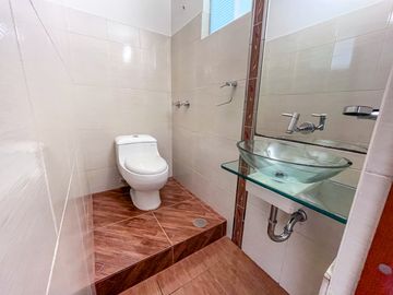 VENDO DEPARTAMENTO EN LA AV SALAVERRY, JESUS MARIA