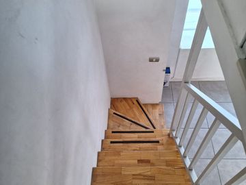 En venta linda casa en condominio Padre Hurtado