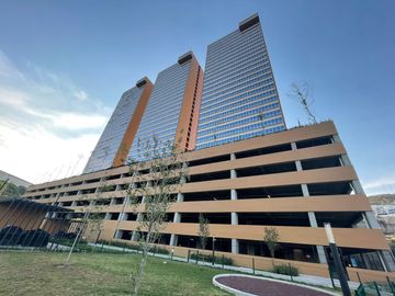 DEPARTAMENTO EN VENTA EN BOSQUE ESMERALDA