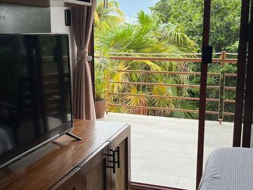 Terrenos en Venta en Bacalar Uso Comercial, con Amenidades!