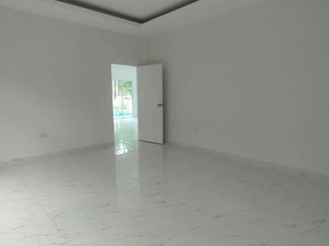 Luxurious Detached Residence with Private Pool for Sale in Serene Hillside Community Near Bang Saray Junction – 3 Bedrooms, Stunning Mountain Views,