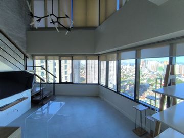 1 Bedroom Loft-Type Condo Unit For Sale in One Rockwell East Tower, Makati City