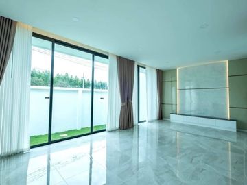 Newly Pool Villa  5 Bed, 6 Bath  110 SQW. @   Khao Chee Chan