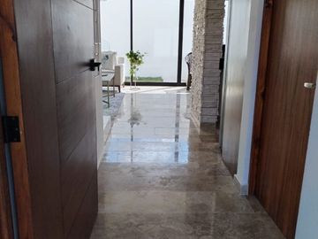 Casa en Venta en Cancún –Residencial Familiar en Zona Privada con Amenidades