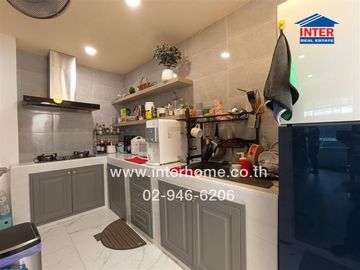 2-storey townhouse, 17.5 sq m., Grand Pleno Village, Ratchaphruek Soi 11, Ratchaphruek Road, Rattanathibet Road, Pak Kret, Nonthaburi