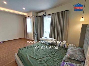 2-storey townhouse, 17.5 sq m., Grand Pleno Village, Ratchaphruek Soi 11, Ratchaphruek Road, Rattanathibet Road, Pak Kret, Nonthaburi
