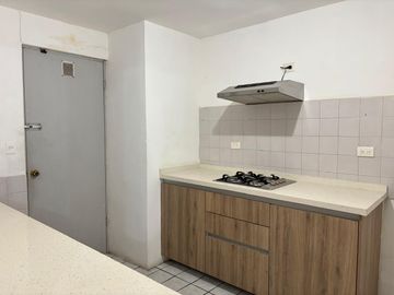 CASA EN VENTA EN FRACCIONAMIENTO VILLAS DE ORIENTE, SAN NICOLAS DE LOS GARZA