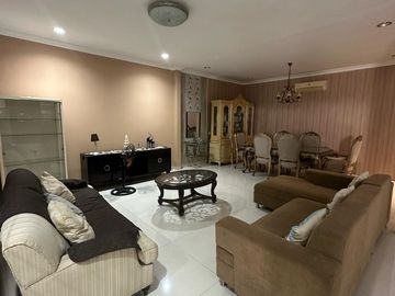 Disewakan Rumah Greencove BSD City Tangerang Selatan Bagus Nyaman Siap Huni Lingkungan Asri Hijau Strategis