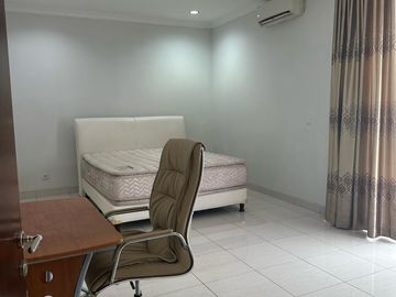 Disewakan Rumah Greencove BSD City Tangerang Selatan Bagus Nyaman Siap Huni Lingkungan Asri Hijau Strategis