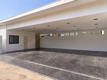 Pool villa for sale, good location, near Payap U. and Central festival