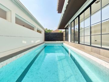 Pool villa for sale, good location, near Payap U. and Central festival