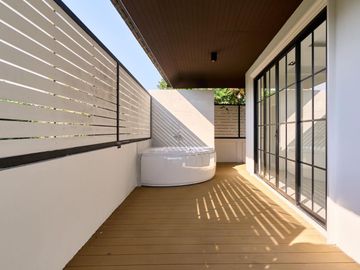 Pool villa for sale, good location, near Payap U. and Central festival