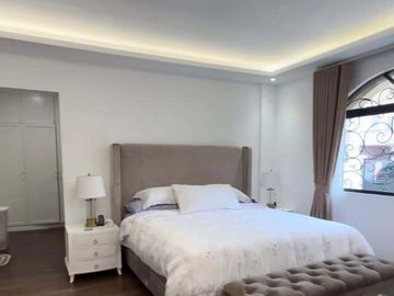 HOUSE AND LOT FOR SALE IN PARKPLACE VILLAGE IMUS CAVITE