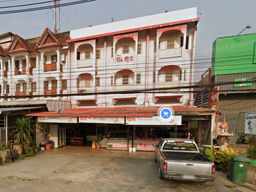 3 commercial building for sale, 3 booths, 504 sq.m., near Chiang Mai Airport