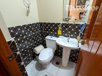 CASA AMPLIA EN ESQUINA CERCA A AV. HUMBOLDT-EN VENTA- TACNA