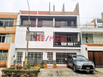 Alquiler Departamento En 3Er Piso - Urb Palao - Smp