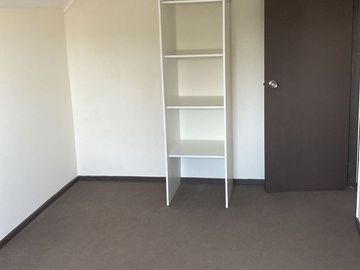 SE VENDE CASA EN PARQUE  BICENTENARIO, 3D, 1B, TALCA