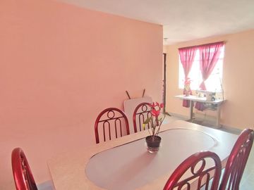 Venta De Casa En Nezahualcoyotl  a Un Precio de Oportunidad